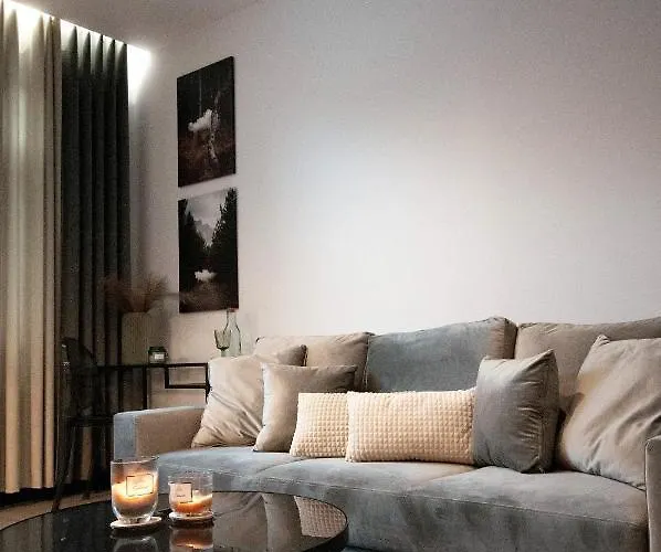 Grey Przy Skoczni & Bus *